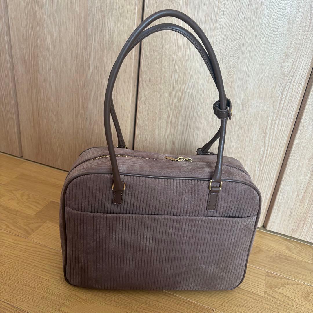 charles & keith Sianna ラージシアンナ ボウリングバッグ