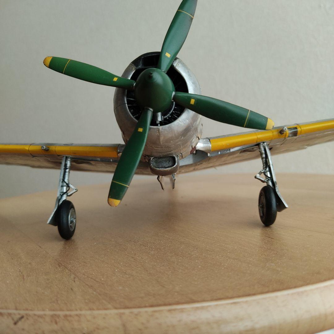完成品　中島　キ84　四式戦闘機　疾風　1/32　ハセガワ