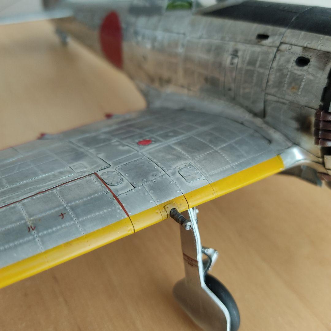 完成品　中島　キ84　四式戦闘機　疾風　1/32　ハセガワ