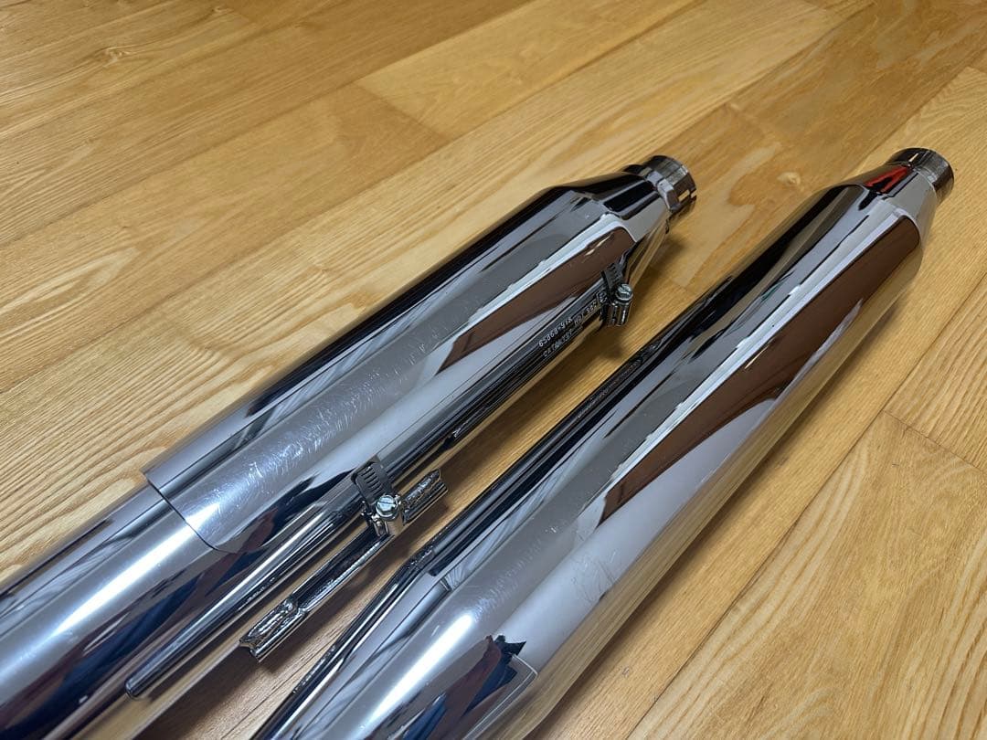 ハーレー純正　ダイナ用ノーマルマフラー