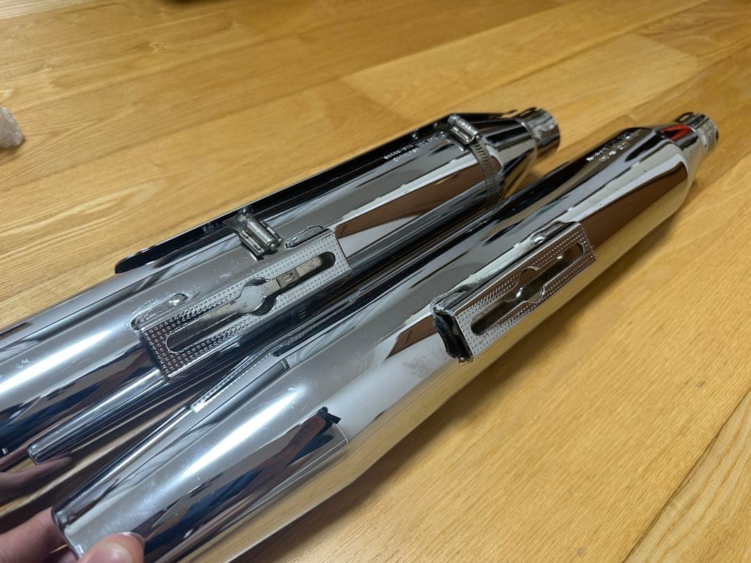 ハーレー純正　ダイナ用ノーマルマフラー