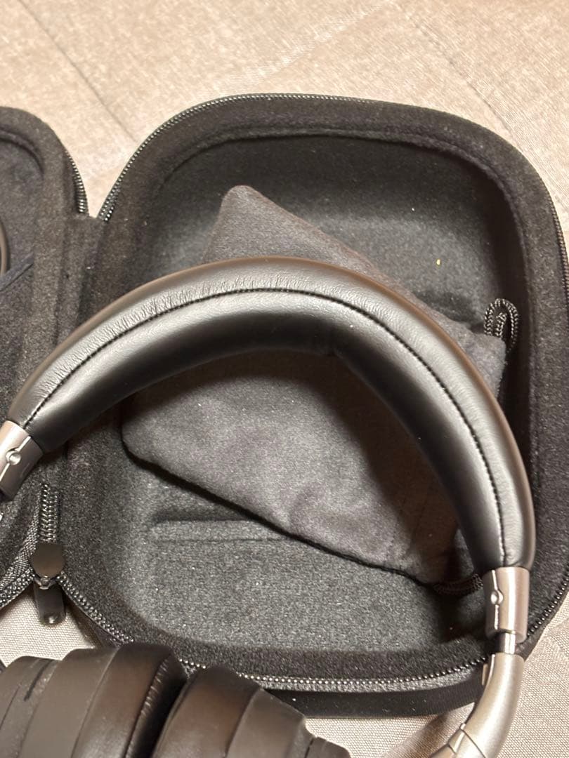 美品　デノン　ワイヤレスヘッドホンAHGC30