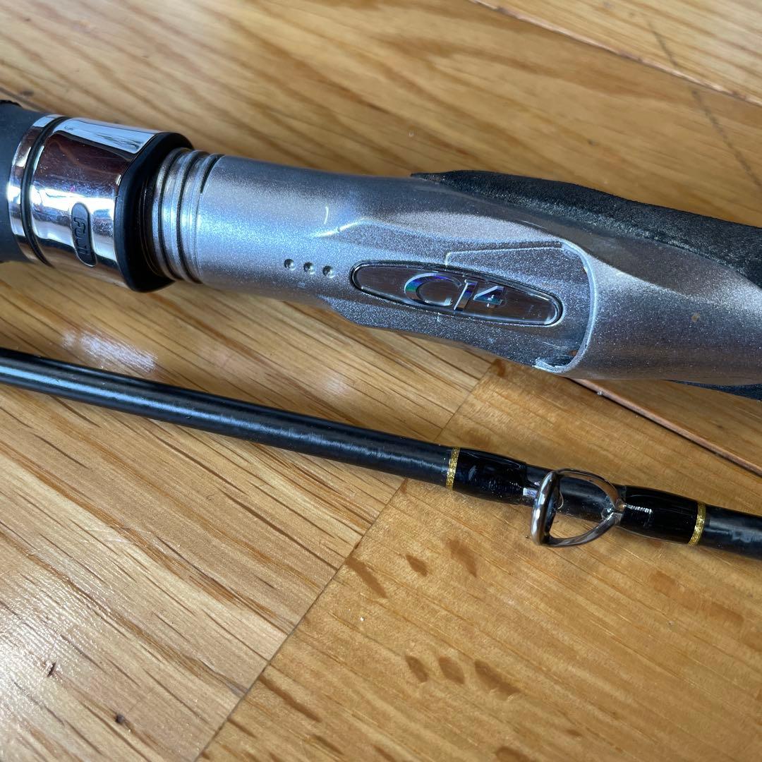 SHIMANO KANZEN FUKASE M300 ショアジギングロッド