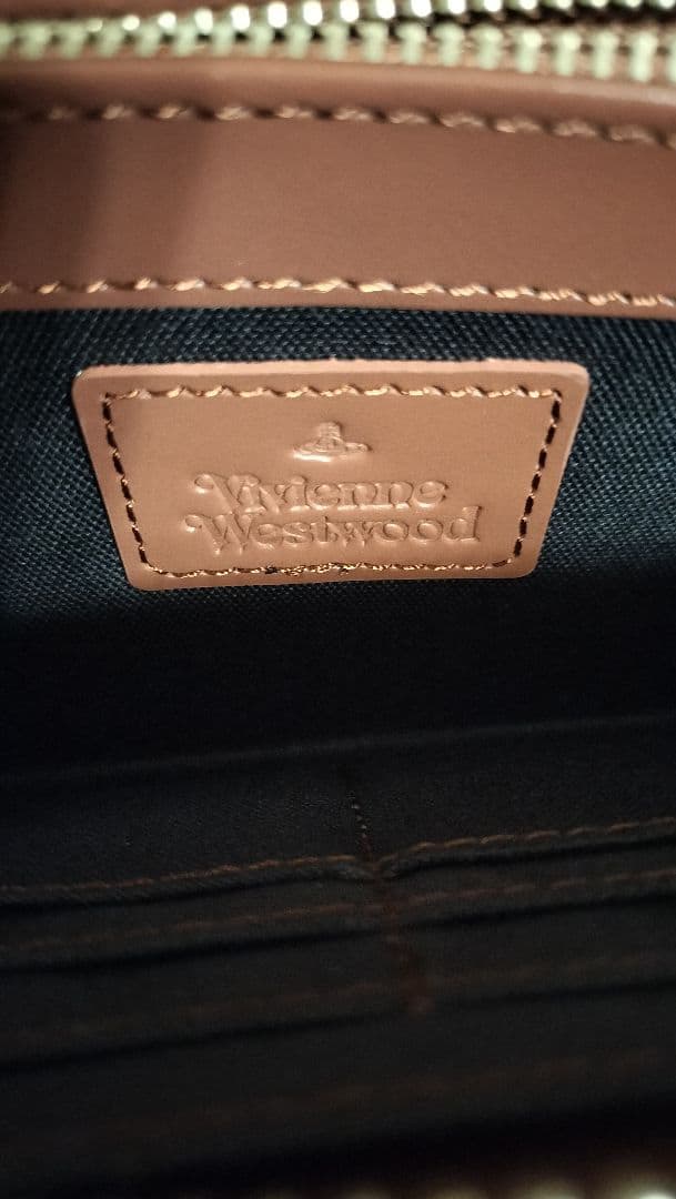 長財布　ヴィヴィアンウエストウッド
