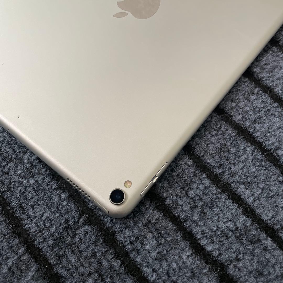 216 iPad Pro 10.5 64GB Wi-Fiモデル シルバー