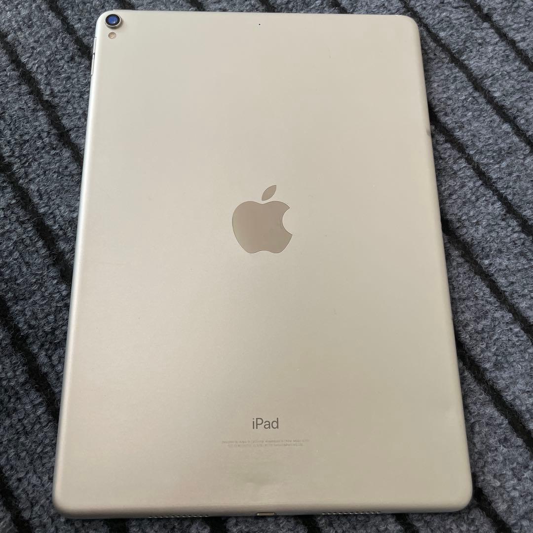 216 iPad Pro 10.5 64GB Wi-Fiモデル シルバー