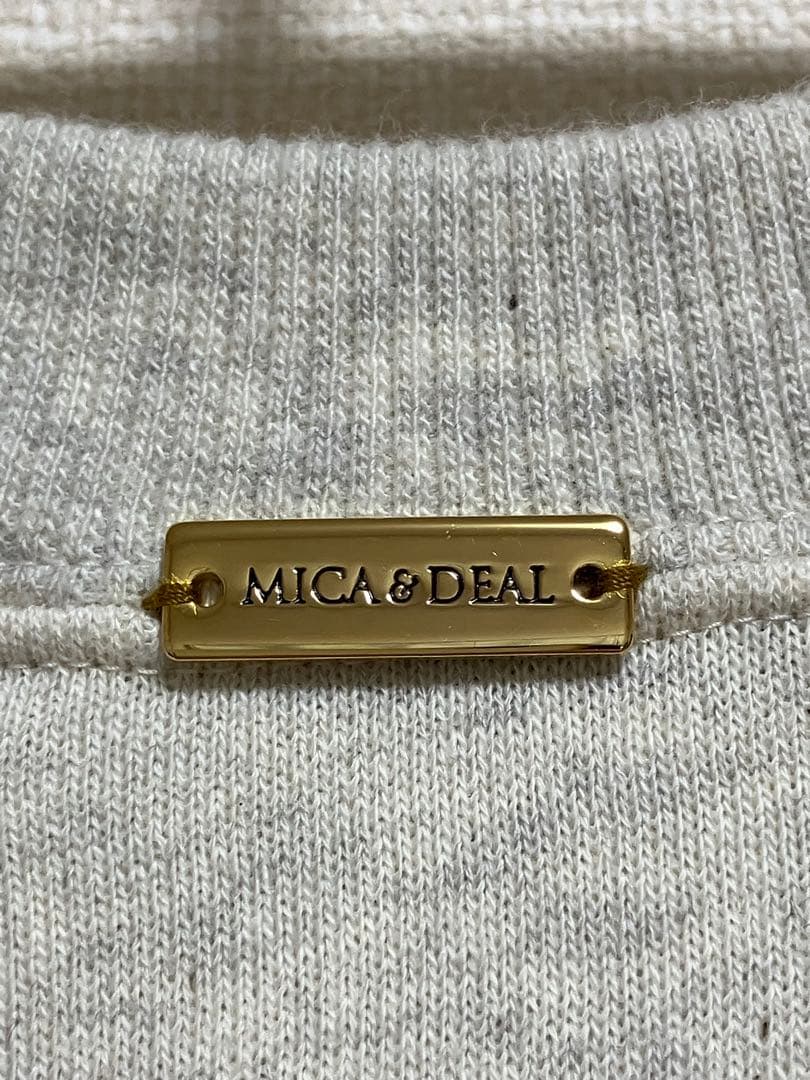 A*・様 MICA&DEAL × AMERICANA MICANA ロゴスウェッ