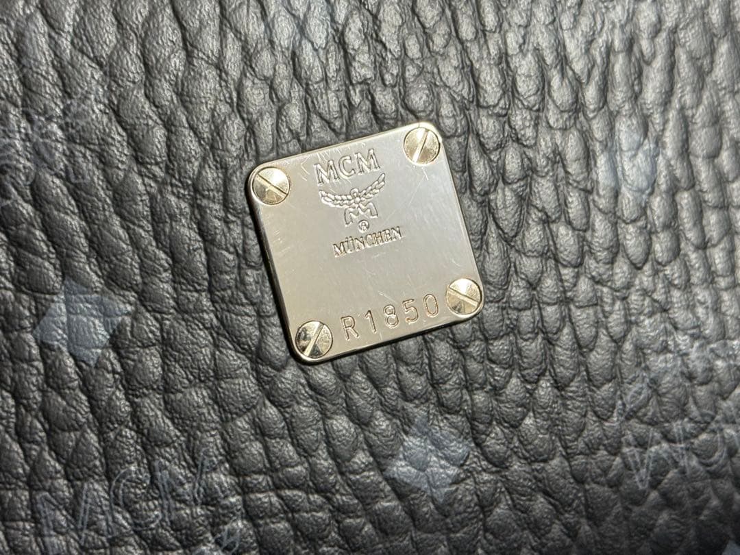 【美品】MCM クロスボディ - ヴィセトス