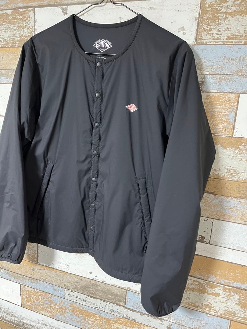 DANTONインサレーションノーカラー黒ジャケット