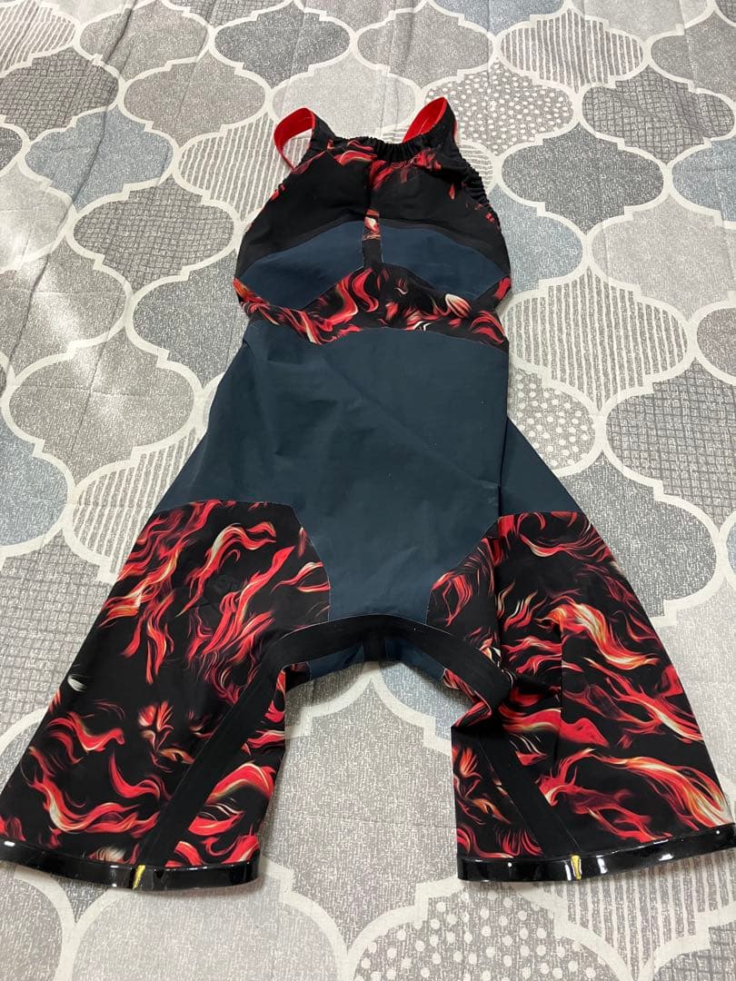 arena アクアフォースストーム MF Sサイズ 高速水着 AS5FRCS2L