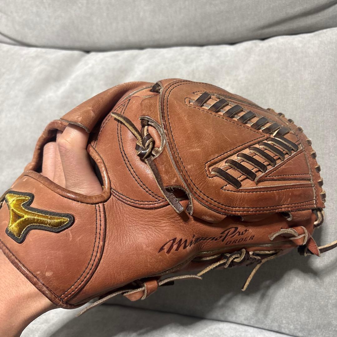 d*7様 ミズノ　グローブ　硬式　ハガ