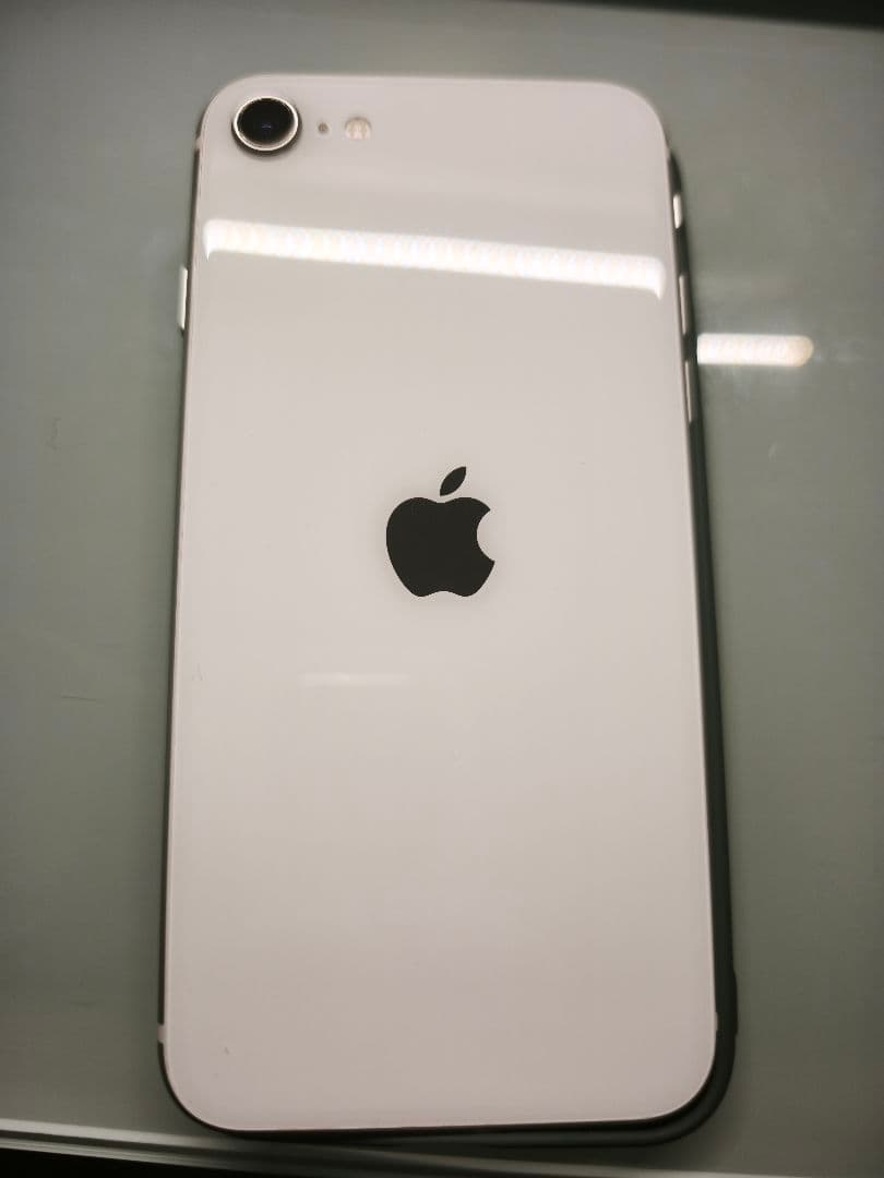 iPhoneSE 第2世代 ホワイト128GB simフリー