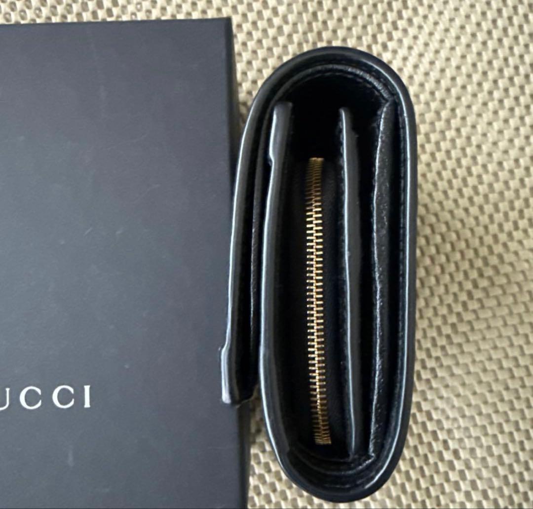 GUCCI GGロゴ 二つ折り財布 ブラック