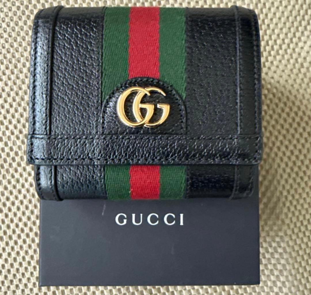 GUCCI GGロゴ 二つ折り財布 ブラック