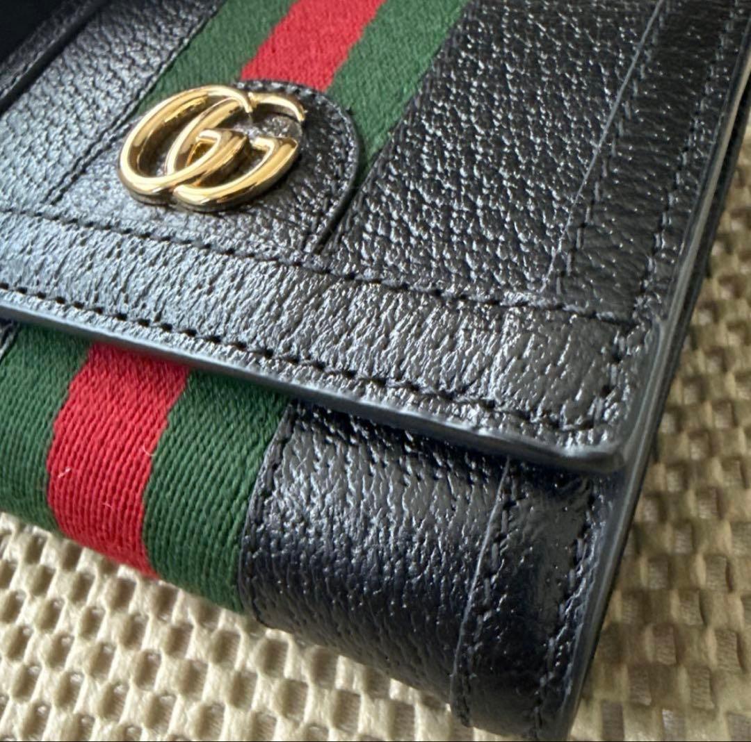 GUCCI GGロゴ 二つ折り財布 ブラック