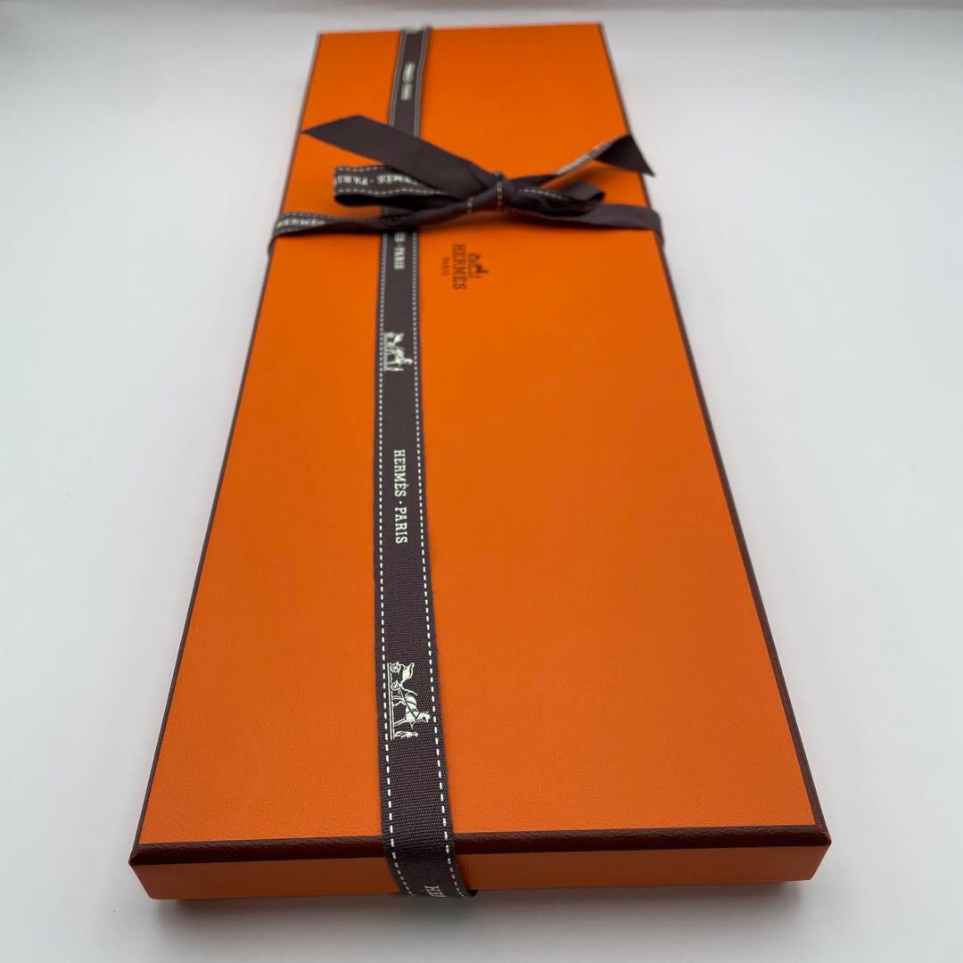 ✨未使用級箱付き✨HERMES ネクタイ 最新モデル H柄 高級シルク ファソネ