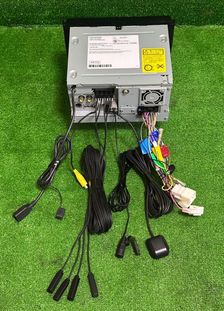 ケンウッド MDV-D503W ナビ フルセグ。地図データ2015年版。