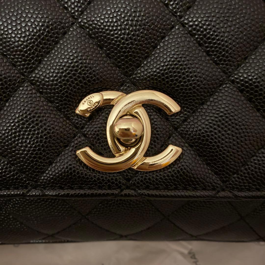 y*y様 CHANEL ノベルティ キルティング　チェーンバッグ