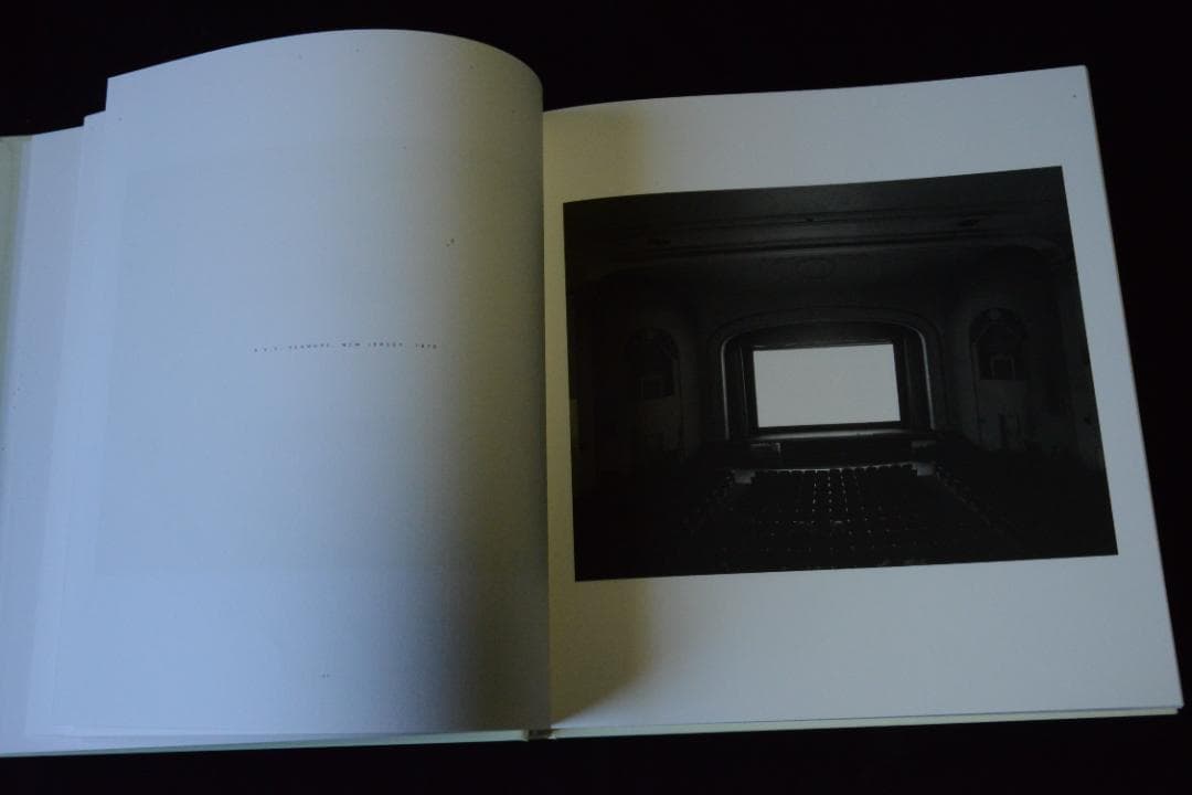 【Theatres】杉本博司　アルミケース入り限定版★★大幅に再々値下げしました