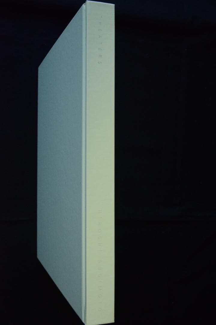 【Theatres】杉本博司　アルミケース入り限定版★★大幅に再々値下げしました