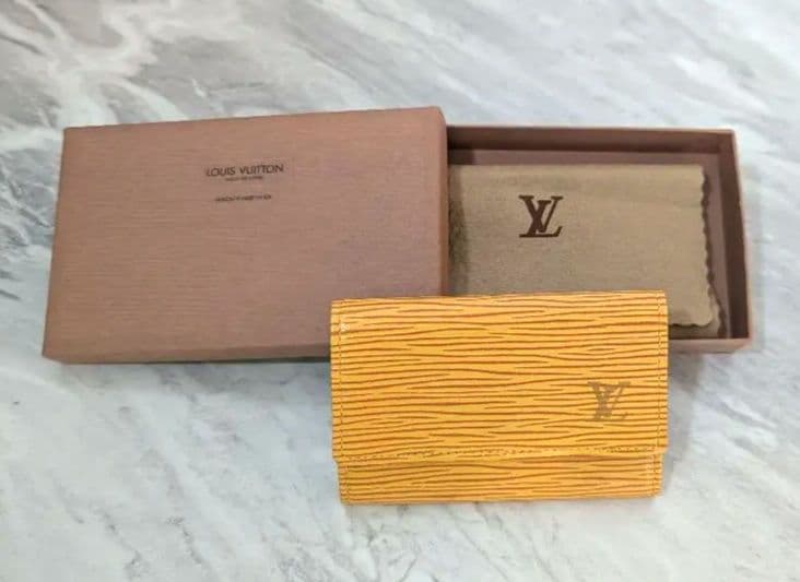 Louis Vuitton イエローキーケース