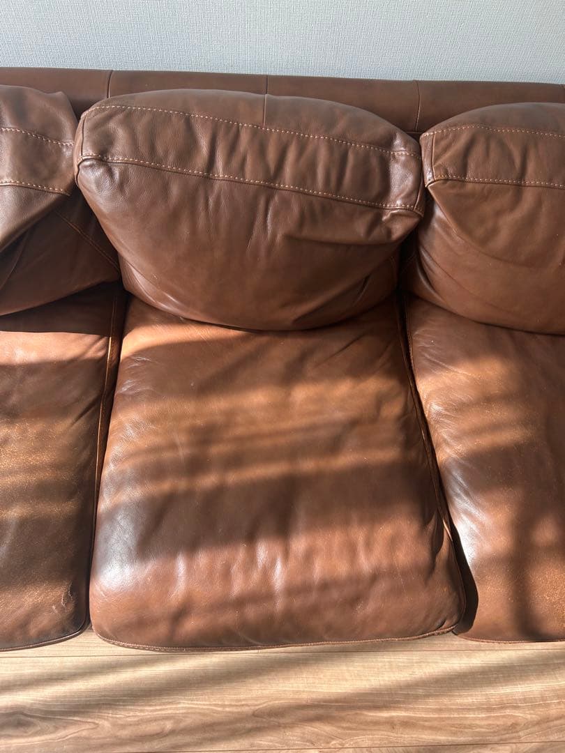 ウニコ　MOLN レザーソファー 3人掛け ダークブラウン