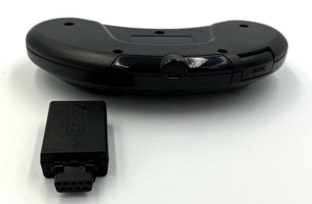 MD(メガドライブ) ６ボタンワイヤレスコントローラー