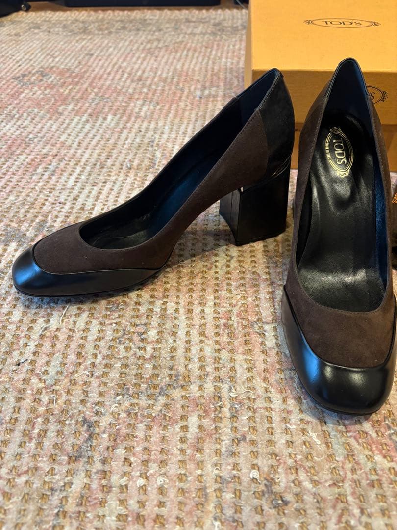 『美品』Tod's ブラウン スエード ヒール