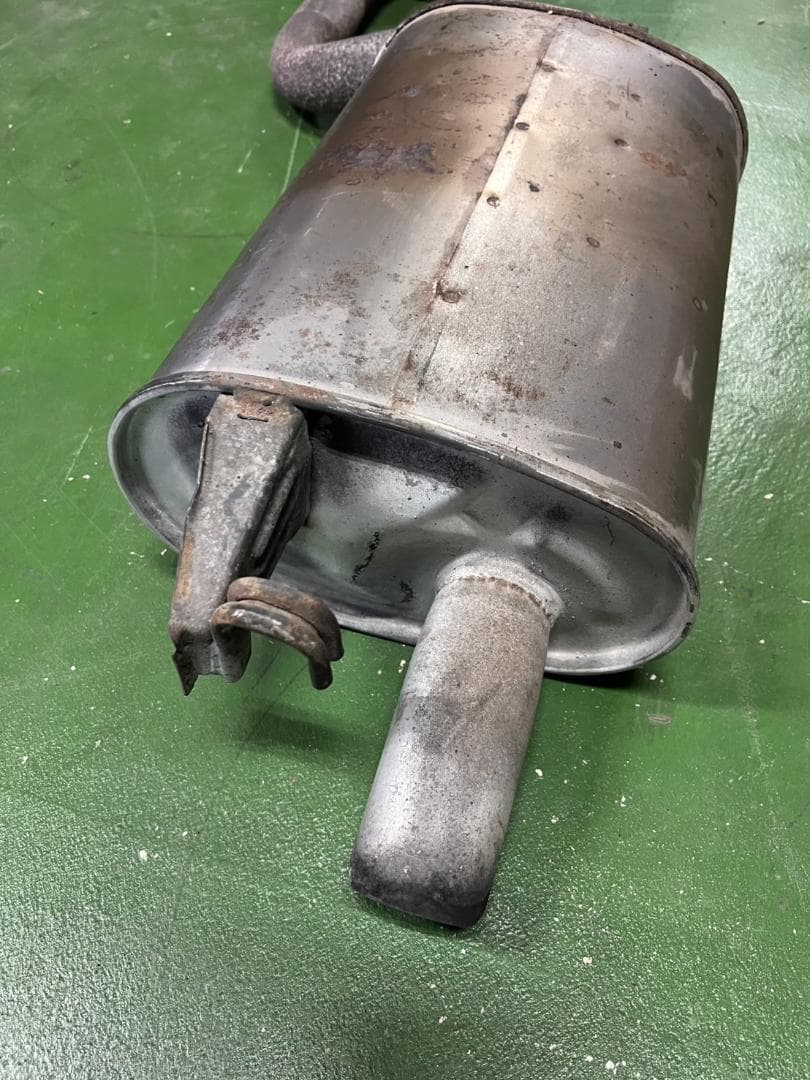 JZX100チェイサー　純正マフラー　車検用に