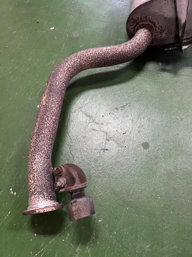 JZX100チェイサー　純正マフラー　車検用に