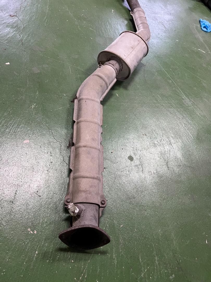 JZX100チェイサー　純正マフラー　車検用に