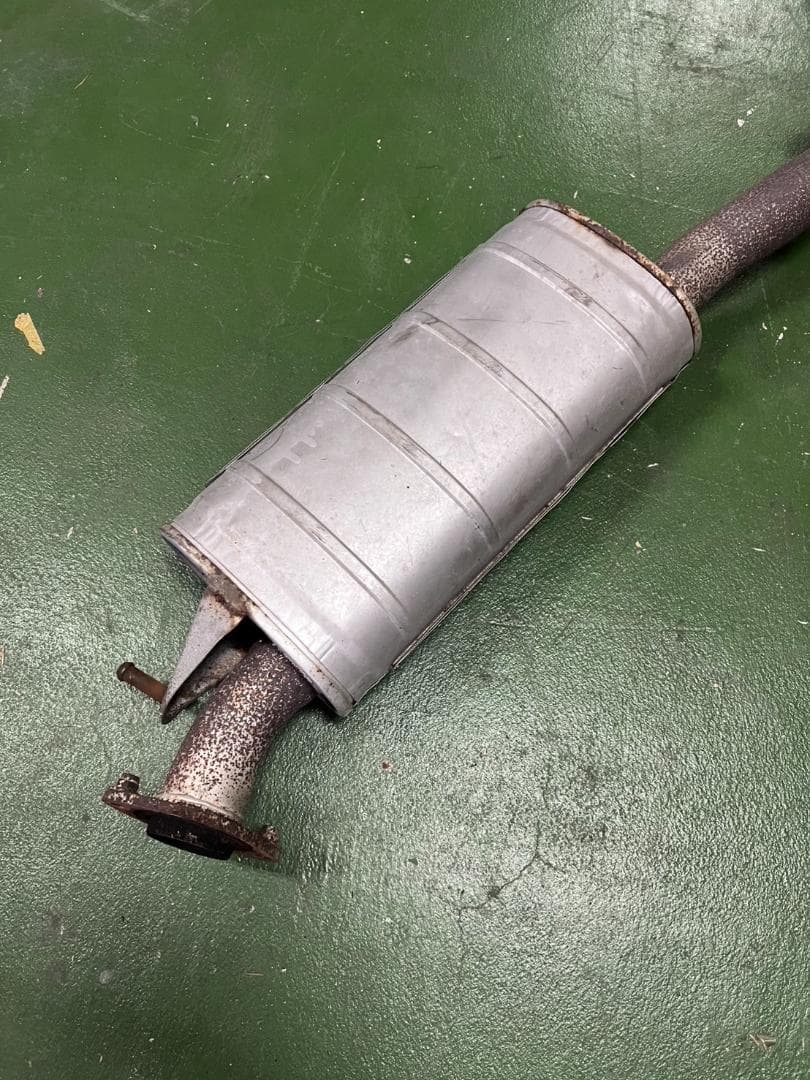 JZX100チェイサー　純正マフラー　車検用に