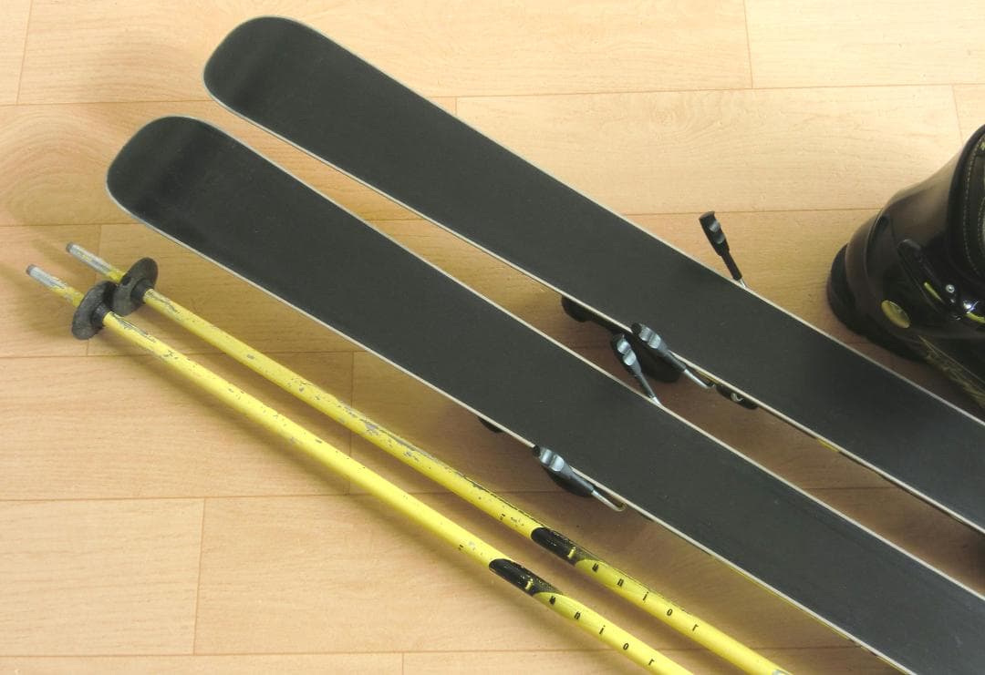 ■11月限定■送料無料■XERES＋Hart■子供用スキーセット■130/23■