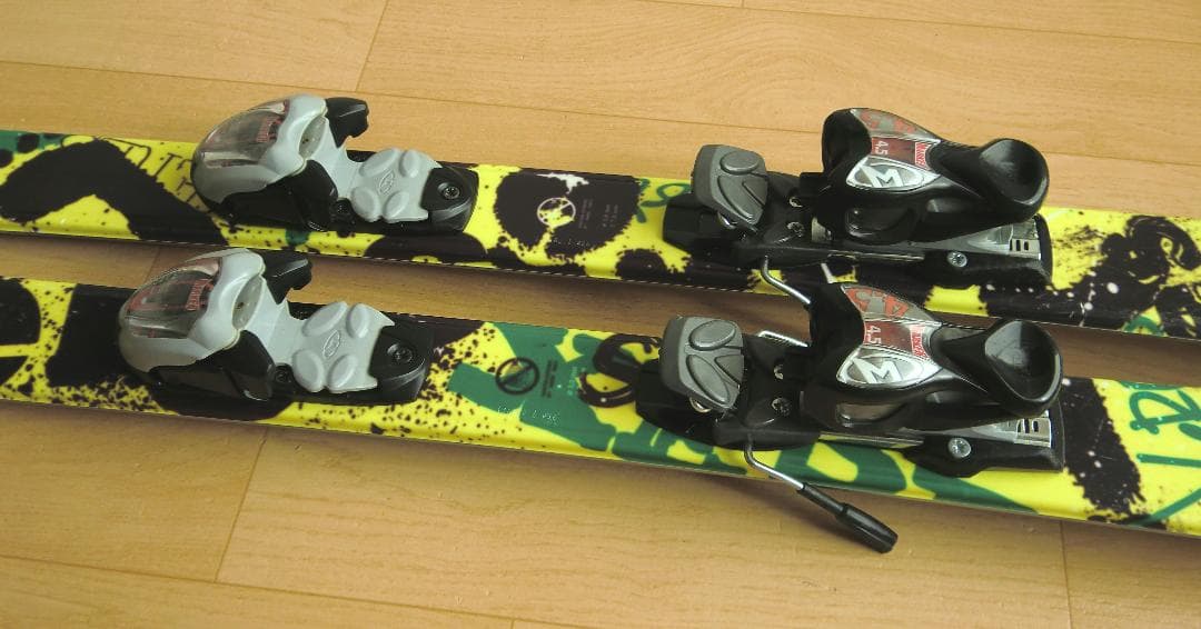 ■11月限定■送料無料■XERES＋Hart■子供用スキーセット■130/23■