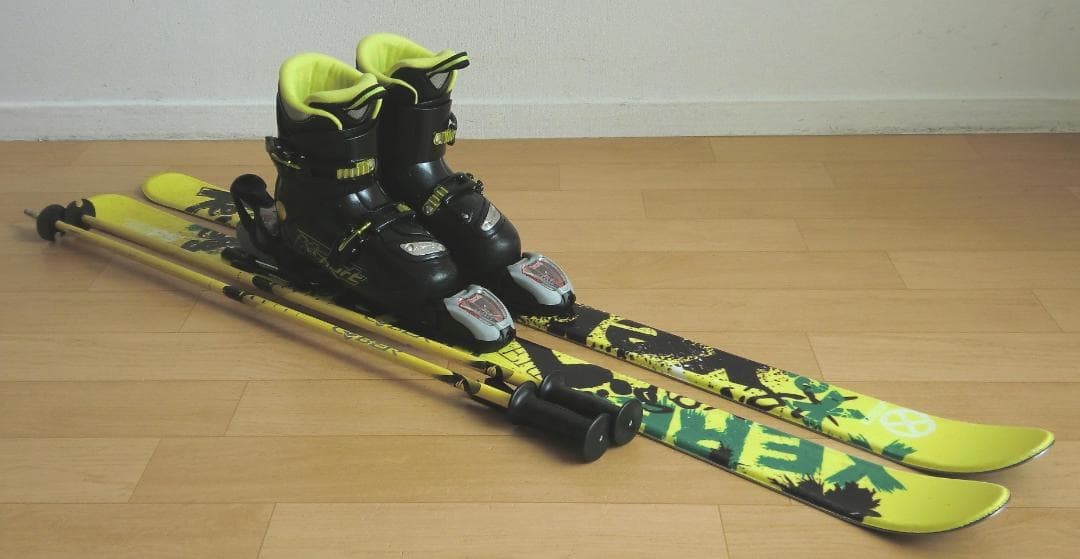 ■11月限定■送料無料■XERES＋Hart■子供用スキーセット■130/23■