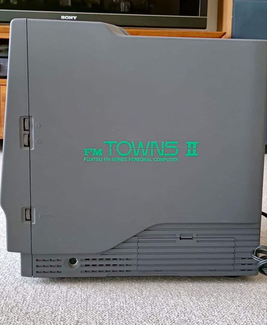 富士通 FUJITSU FM TOWNS II UR20 付属品付