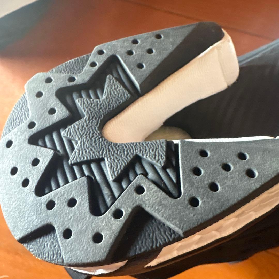 リーボック　インスタポンプフューリー　パイソン　ブラック　24cm