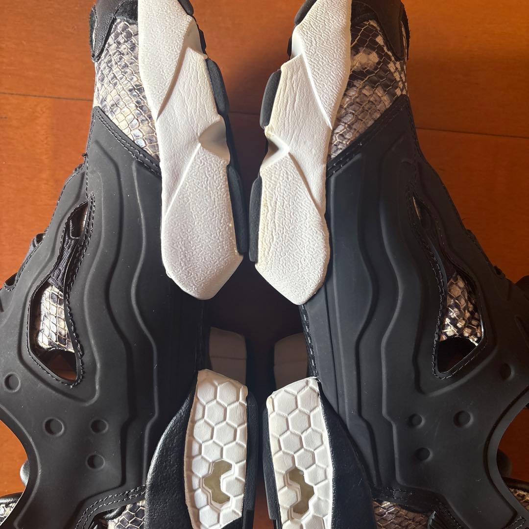 リーボック　インスタポンプフューリー　パイソン　ブラック　24cm