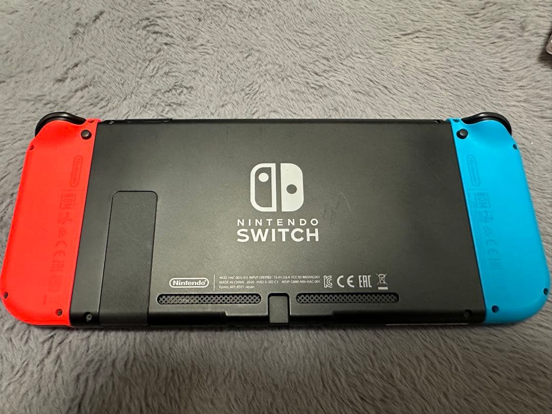 Switch 本体　マリオカセット2本