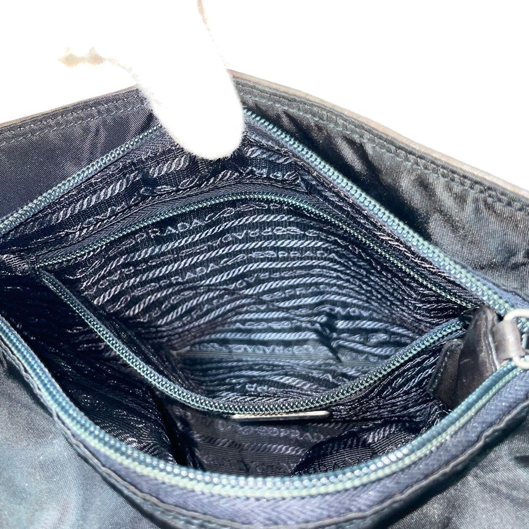 【美品】PRADA プラダ　ショルダーバッグ　レザー　チェーン　ブラック　肩掛け