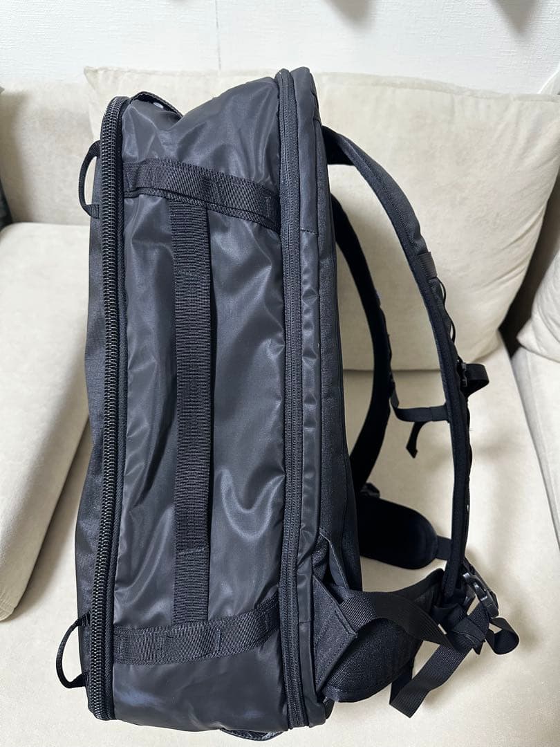 patagonia ブラックホール・ミニ・MLC 30L ブラック