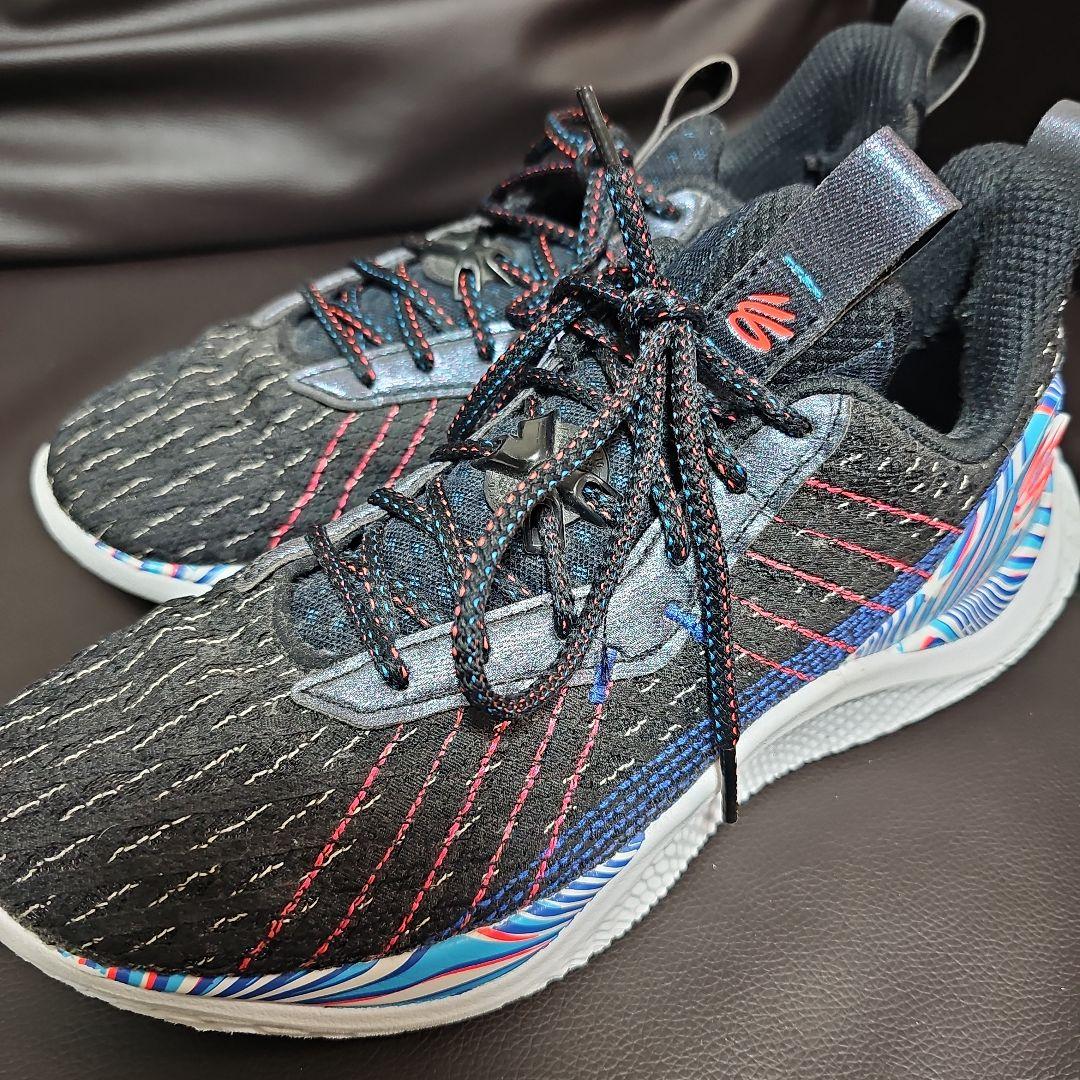 土日限定割引！ カリー 10magic UNDER ARMOUR 27cm