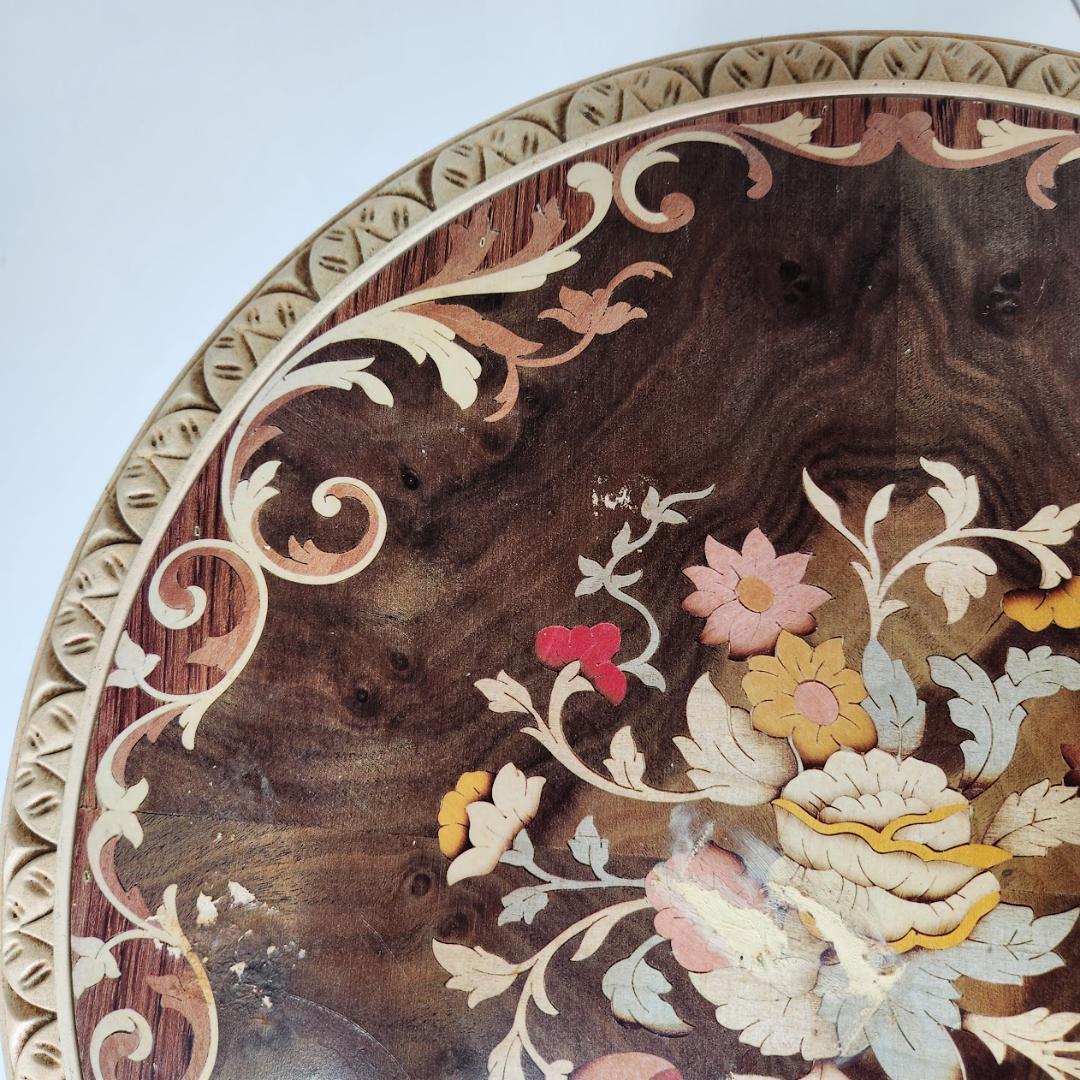 天使のテーブル　西洋アンティーク調　サイドテーブル　花台飾り台　天使の飾り台