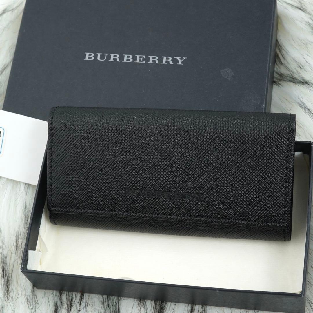 未使用品　箱付き　BURBERRY LONDON キーケース　ノバチェック　黒