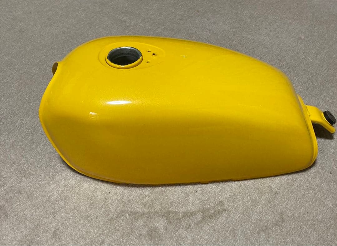 250tr 純正タンク(キャブ車用)