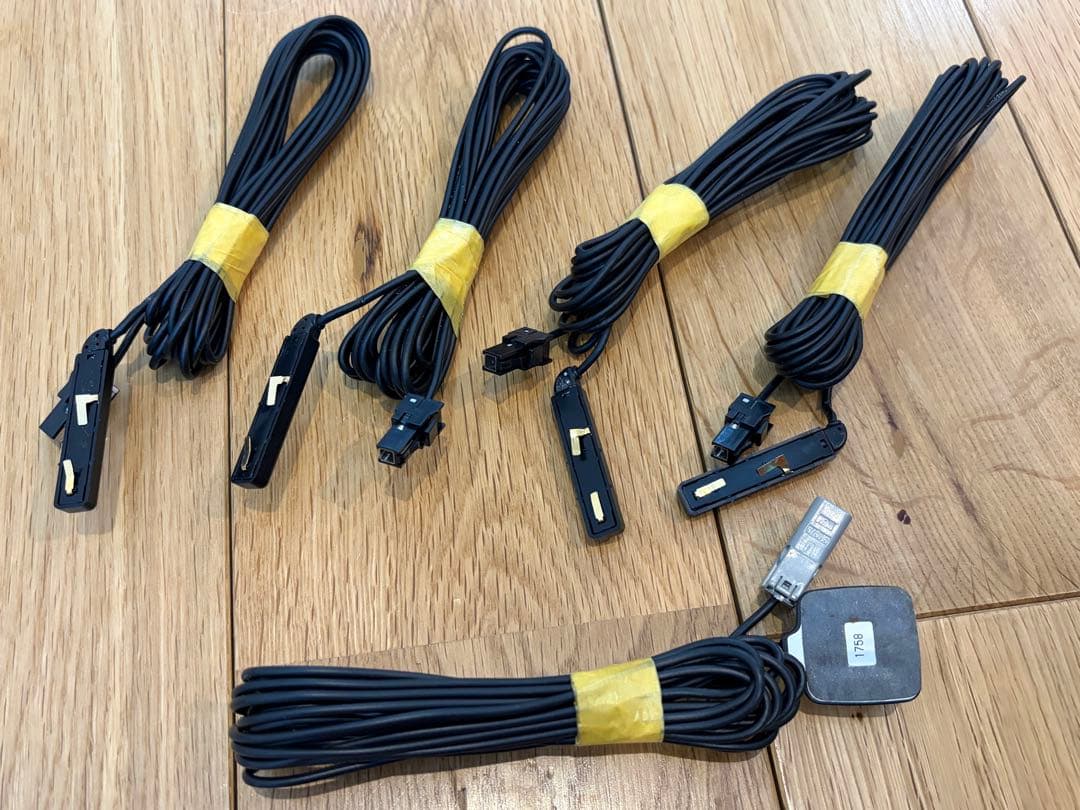 パナソニック カーナビ CN-RE06WD 2019年地図 トヨタ配線