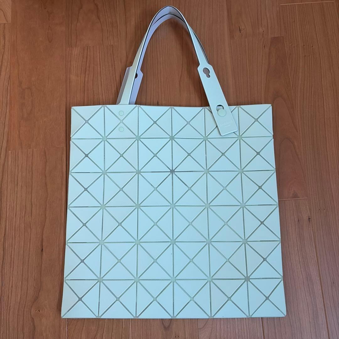 値下げしました！美品　Bao Bao Issey Miyake Lucent