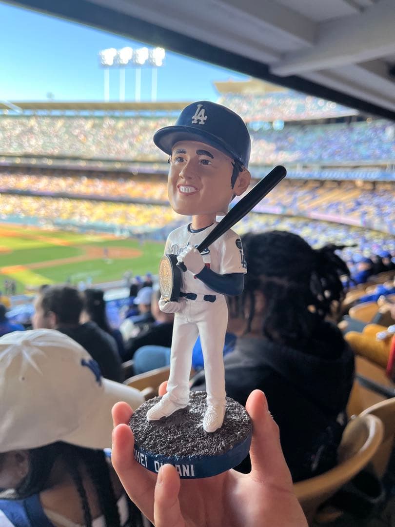 今シーズン初の限定大谷翔平選手のMVP Awardボブルヘッド。