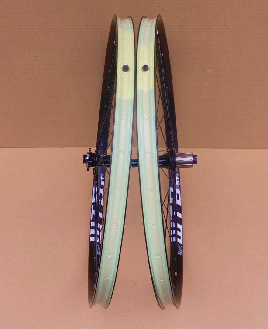 29インチ WTB×NOVATEC / 110-148 ブースト BOOST