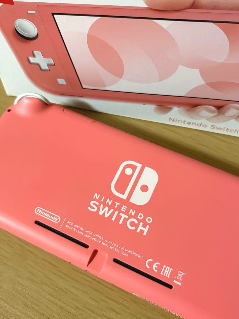 Nintendo Switch Lite ピンク 本体とソフト２つセット